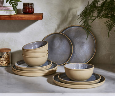 Minerals 12 Piece Set, Aquamarine Minerals 12 Piece Set, Aquamarine